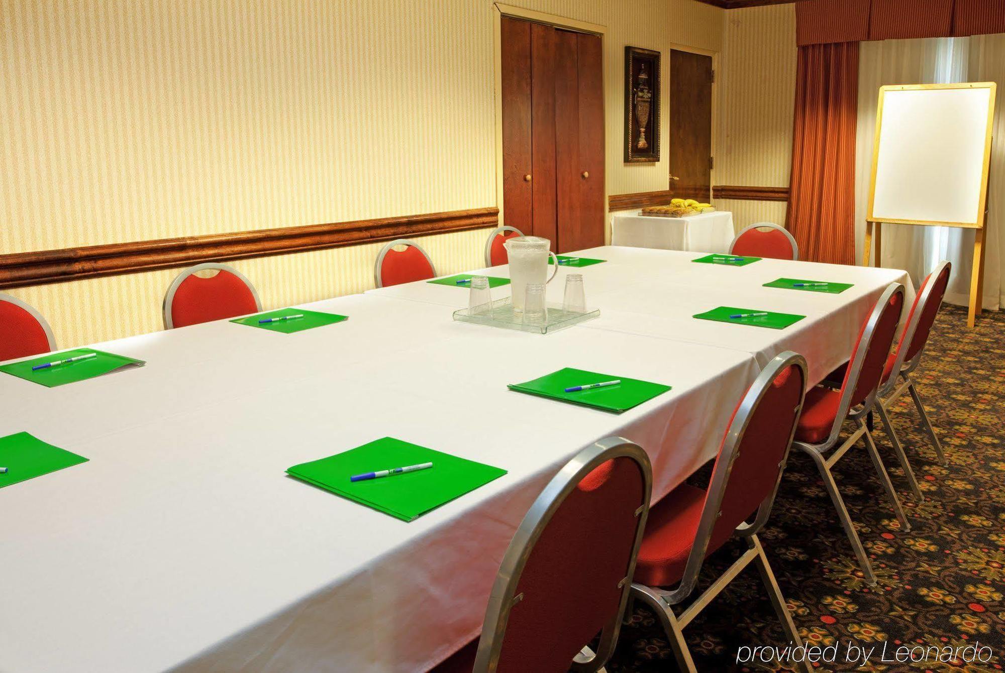 Holiday Inn Express Hotel & Suites Scott-Lafayette West By Ihg Бізнес фото